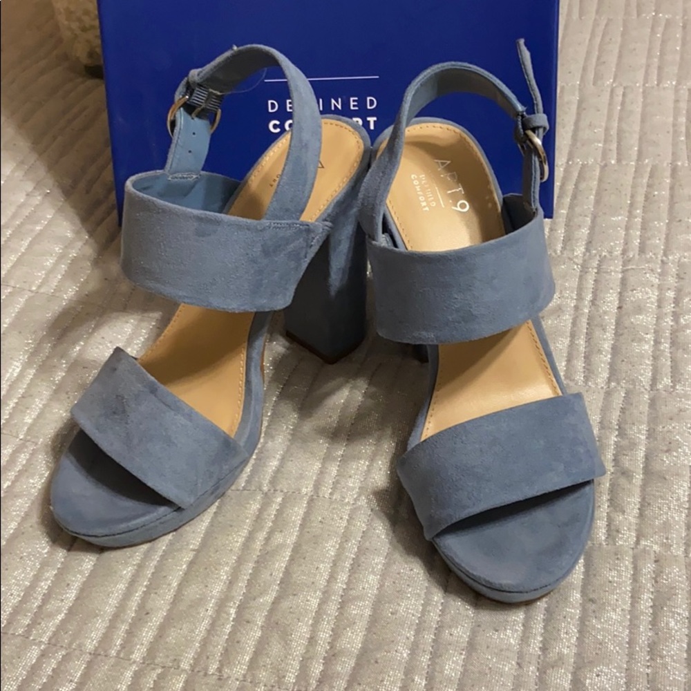 Shoes (603)